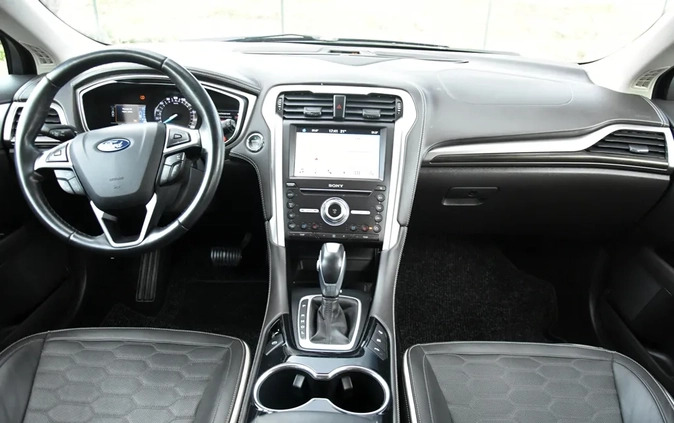 Ford Mondeo cena 89900 przebieg: 112200, rok produkcji 2020 z Strzegom małe 596